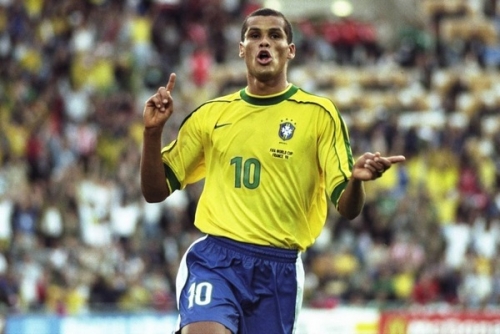 员发挥未达 员发挥未达