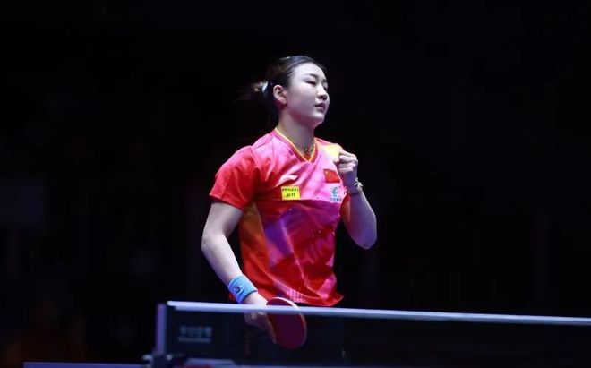 完全公正的 完全公正的